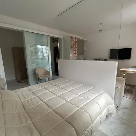 Studio - Jardin Exotique - 40 Metres Carres Appartement Monte-Carlo
